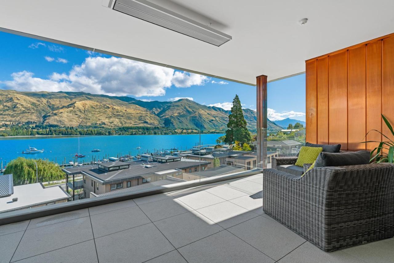 Luxurious Lakefront Penthouse Wanaka Exterior foto