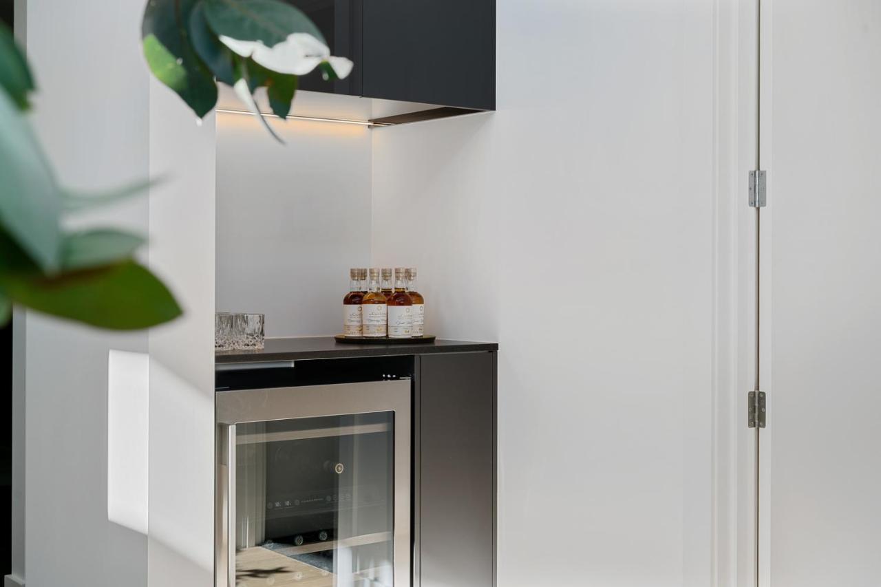 Luxurious Lakefront Penthouse Wanaka Exterior foto