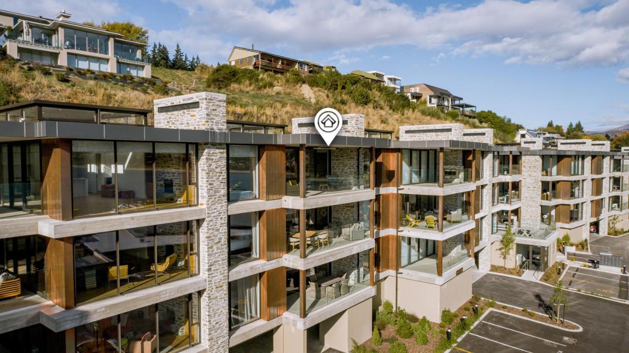 Luxurious Lakefront Penthouse Wanaka Exterior foto